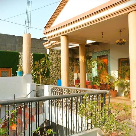 Malaiya Homestay - Grandeur Living Experience 贾巴尔普尔 外观 照片