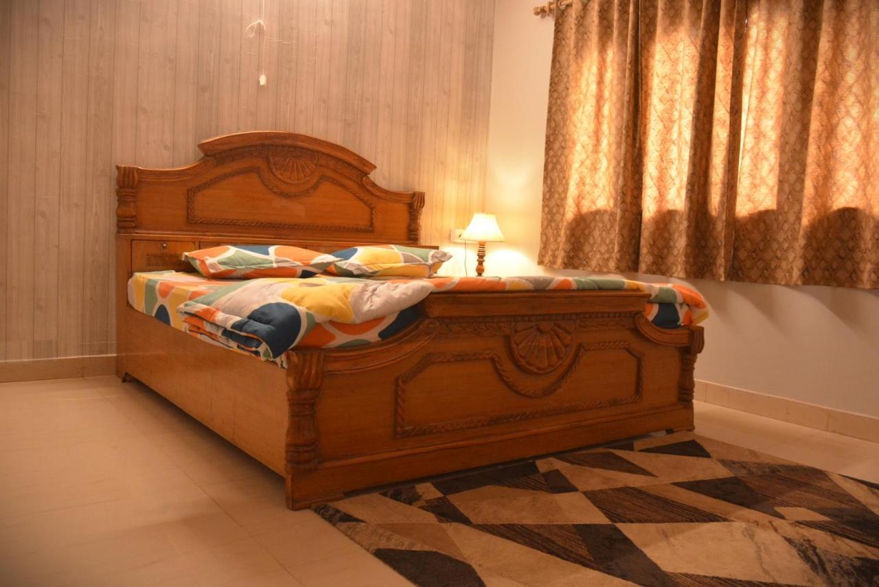 Malaiya Homestay - Grandeur Living Experience 贾巴尔普尔 外观 照片