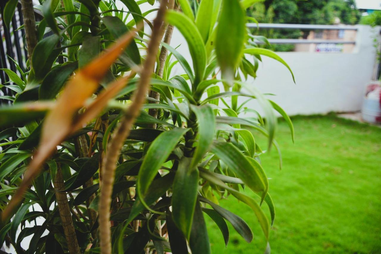 Malaiya Homestay - Grandeur Living Experience 贾巴尔普尔 外观 照片