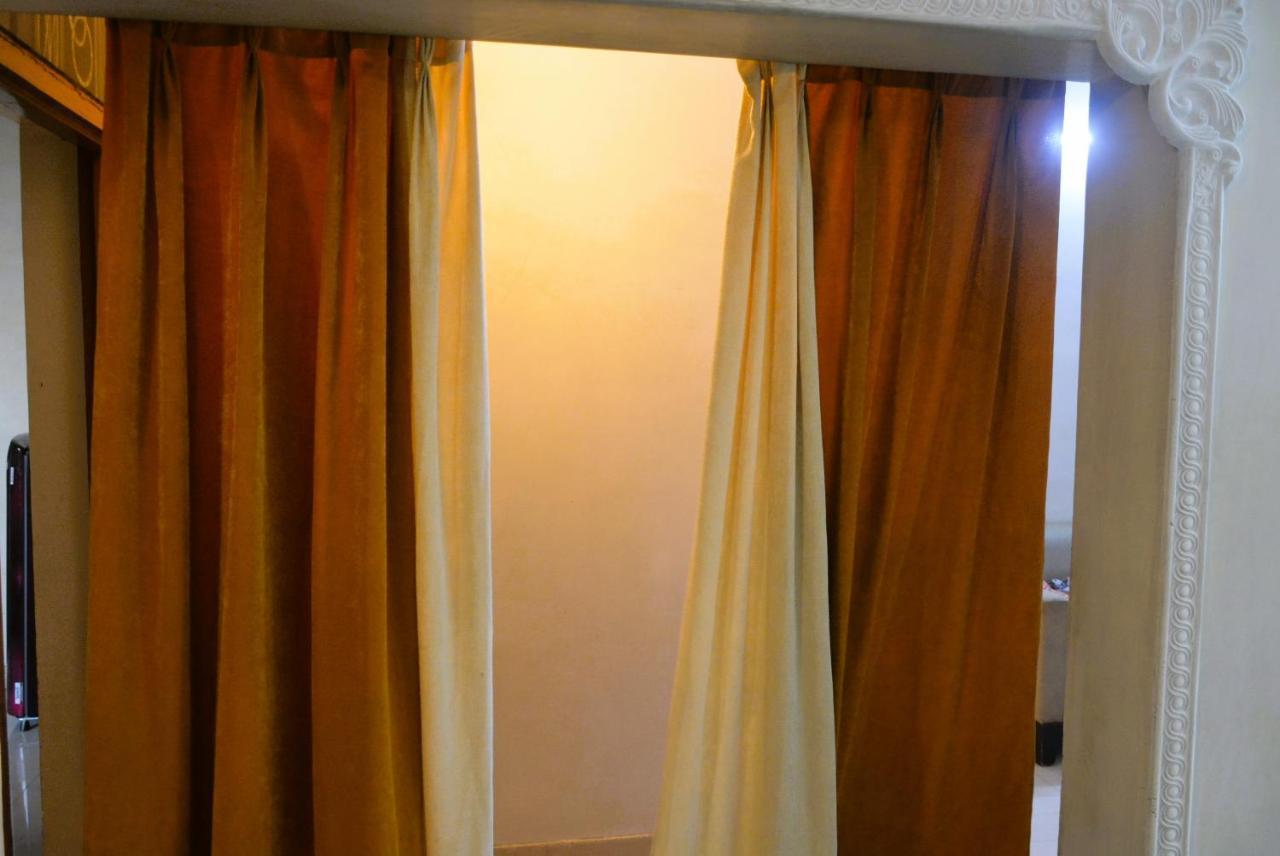 Malaiya Homestay - Grandeur Living Experience 贾巴尔普尔 外观 照片